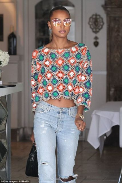 Summer Blouses – 71 Jaw Dropping Models, Looks and Styles!