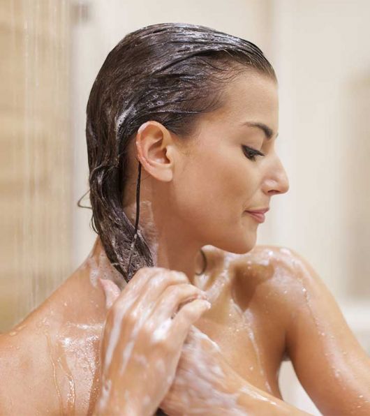 Shampoing sans sulfate - Principaux avantages et 5 conseils de marque !