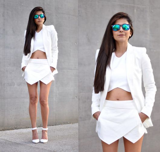 Come indossare il bianco ritagliato: foto, modelle e look appassionati!