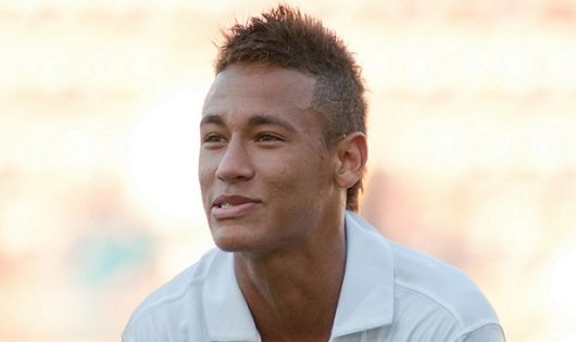 Neymar's hair: +30 photos of the star's haircuts and hairstyles