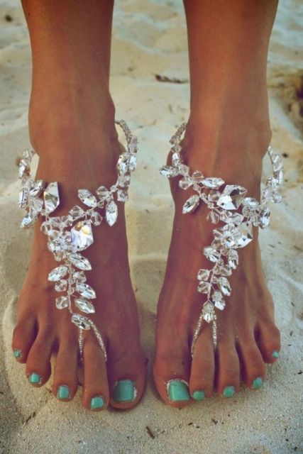 Bracciale piede / sandali a piedi nudi: cosa sono e + 48 bellissimi modelli!